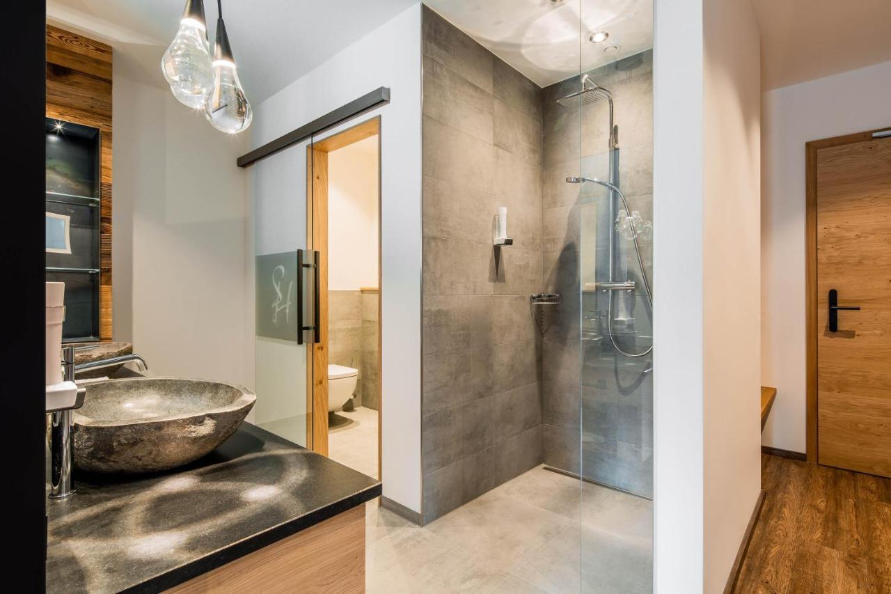 Hotel Zum Stemplinger Hansl ハウツェンベルク エクステリア 写真