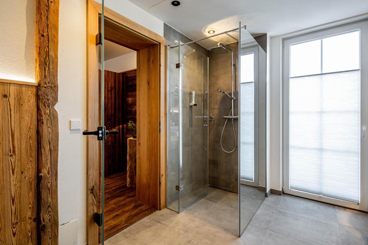 Hotel Zum Stemplinger Hansl ハウツェンベルク エクステリア 写真
